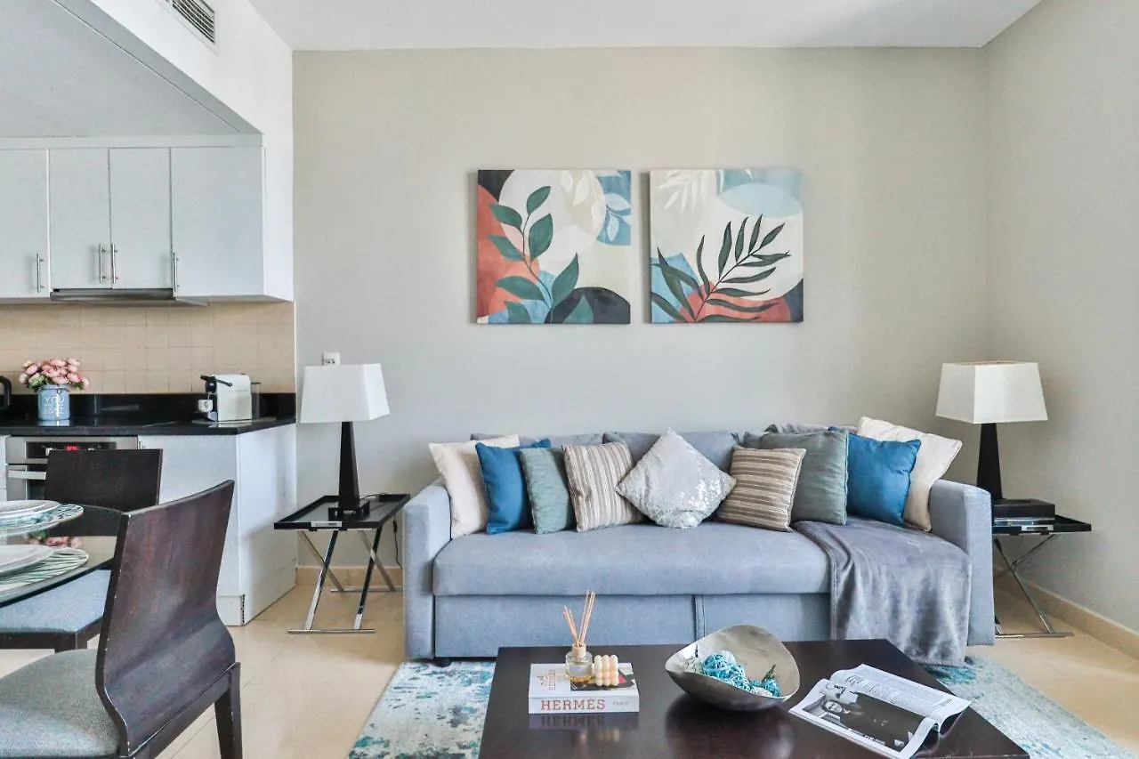 Higuests - Fabulous Duplex With Breathtaking Lake Views Dubai 0*,  Emirati Arabi Uniti